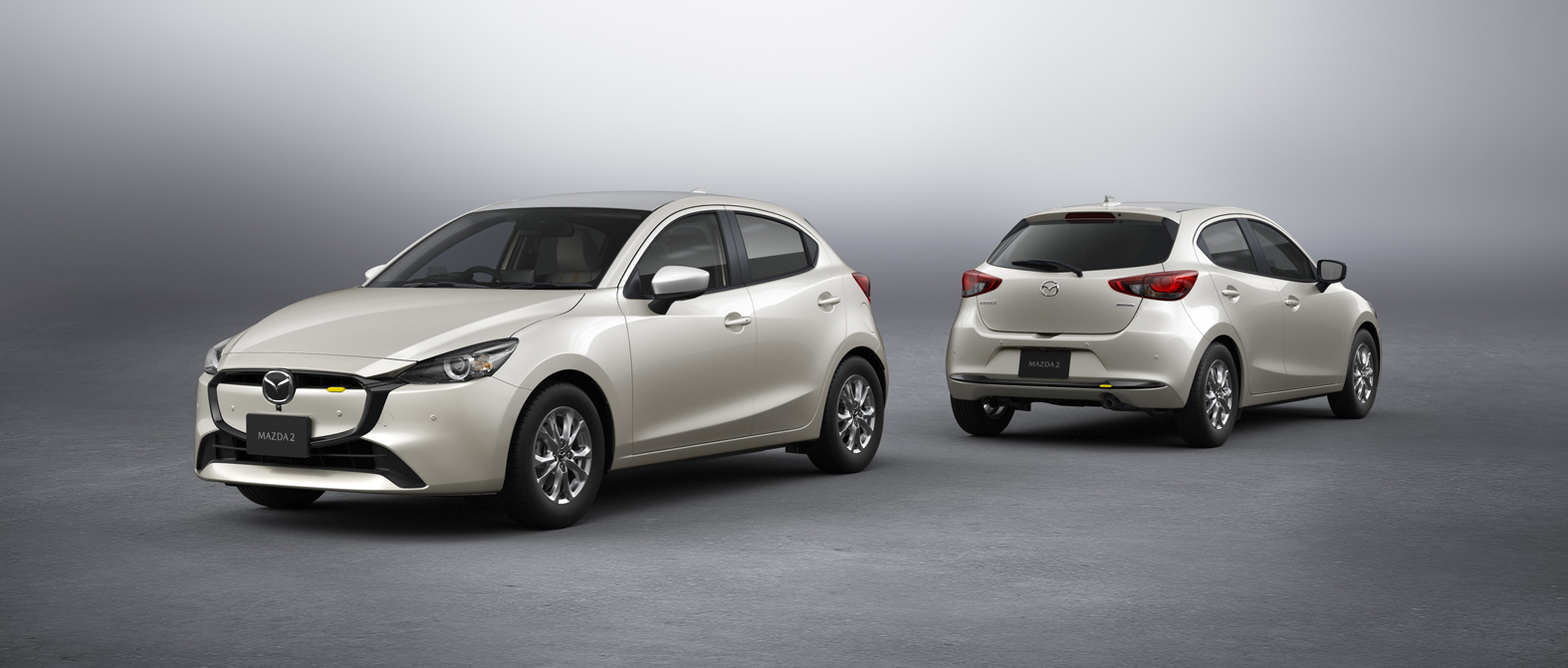MAZDA2