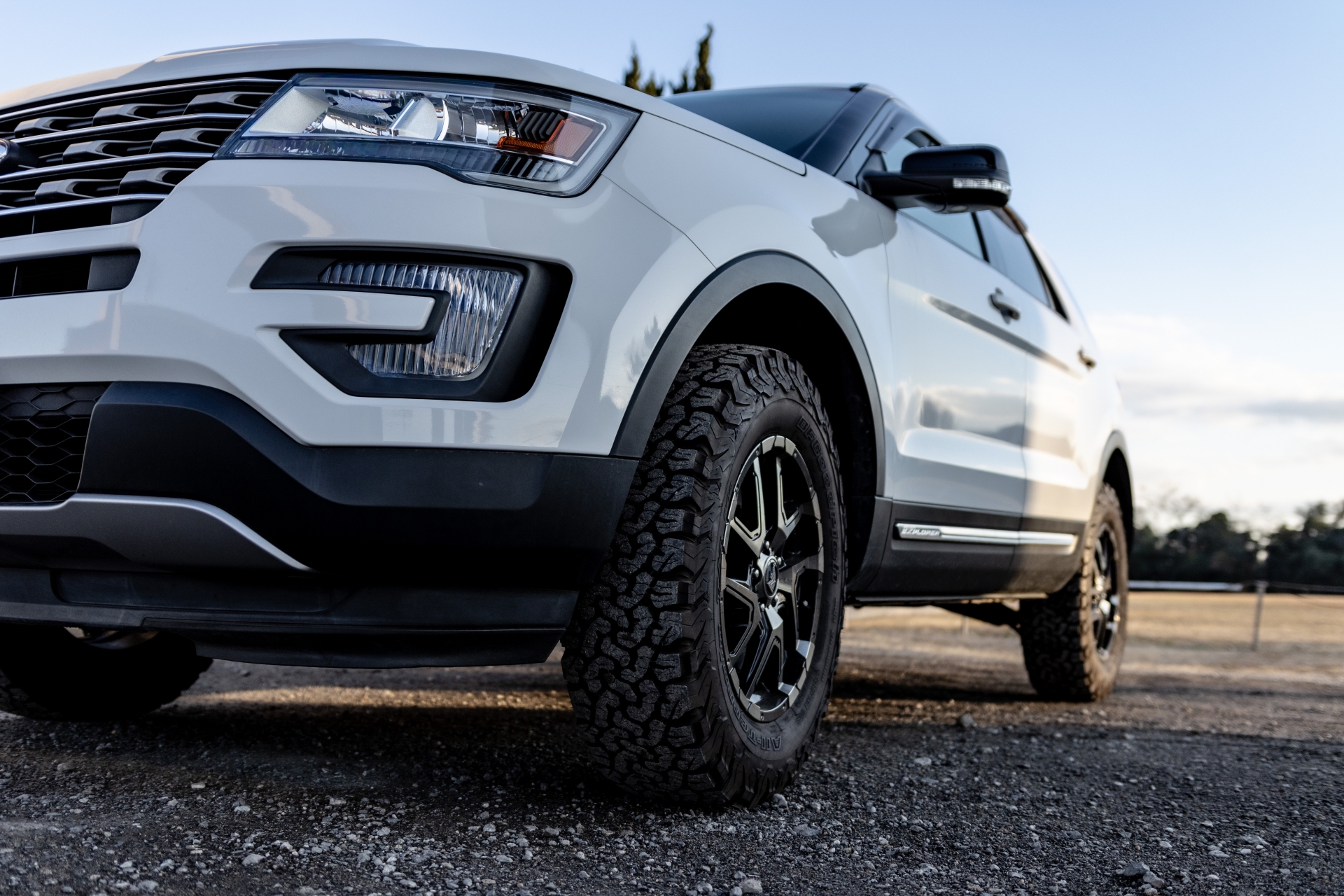 SUV