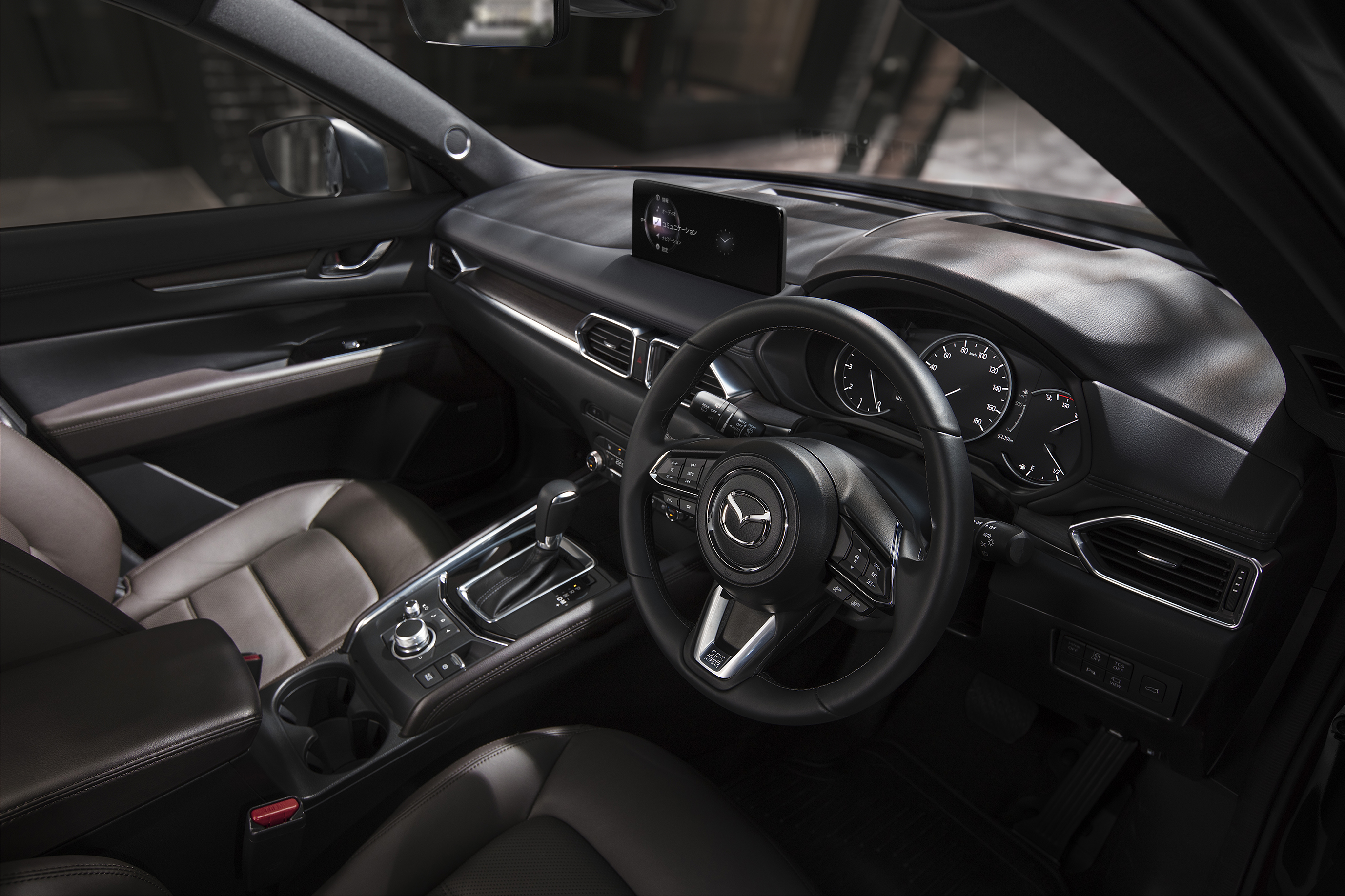 6_2020_cx-5_interior_1_l