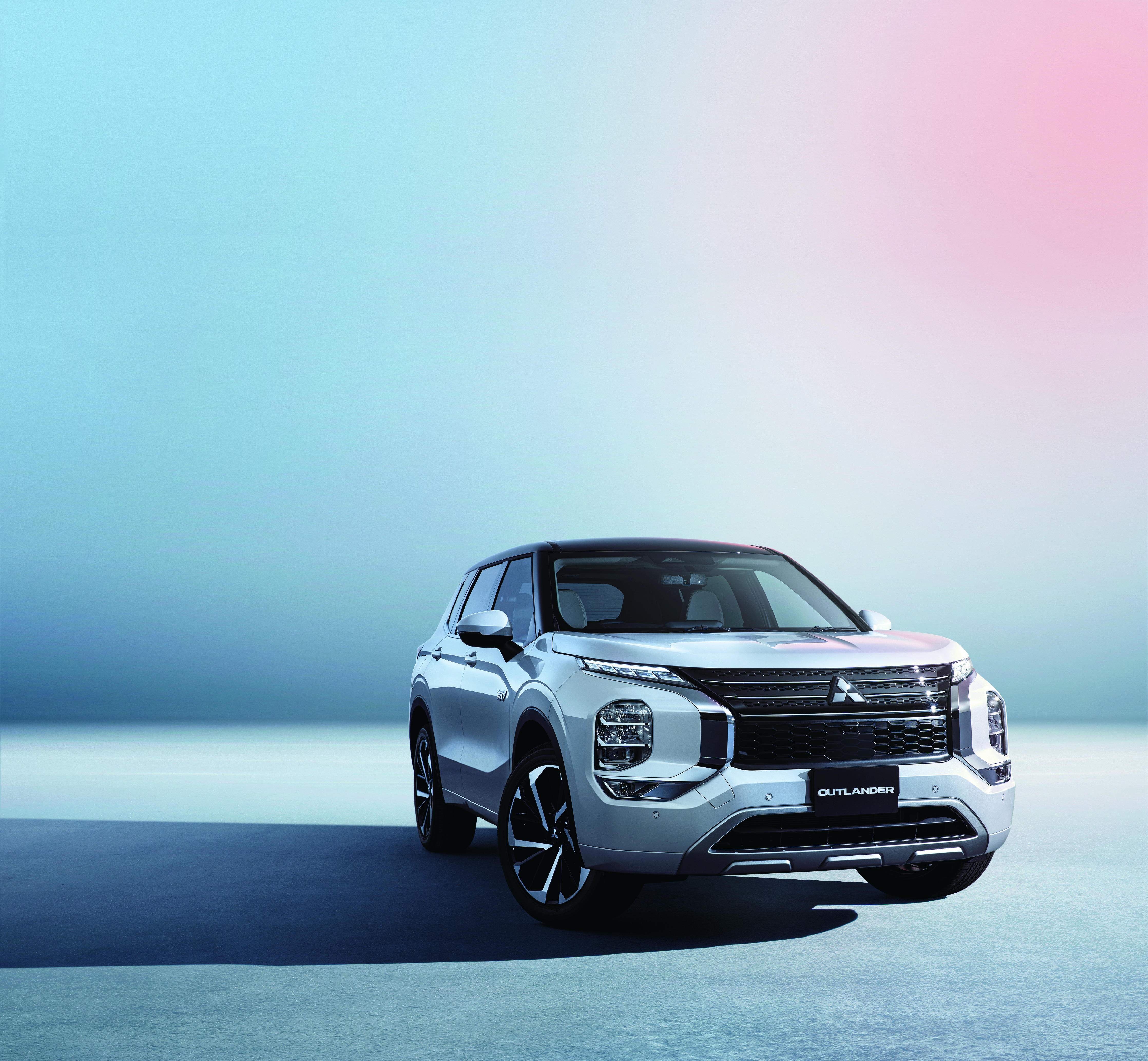 三菱アウトランダーPHEV