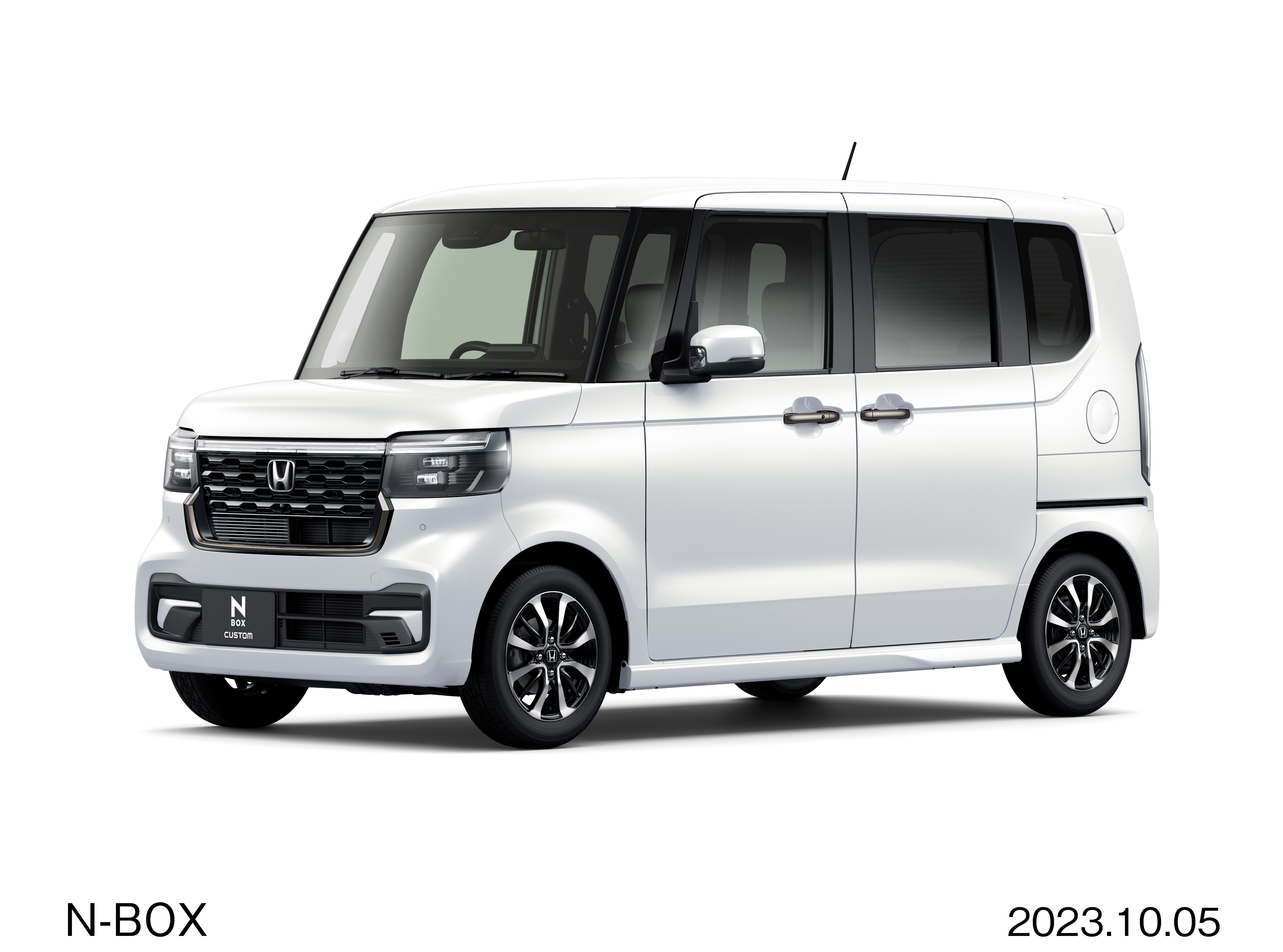 ホンダN-BOX CUSTOMのプラチナホワイト・パール