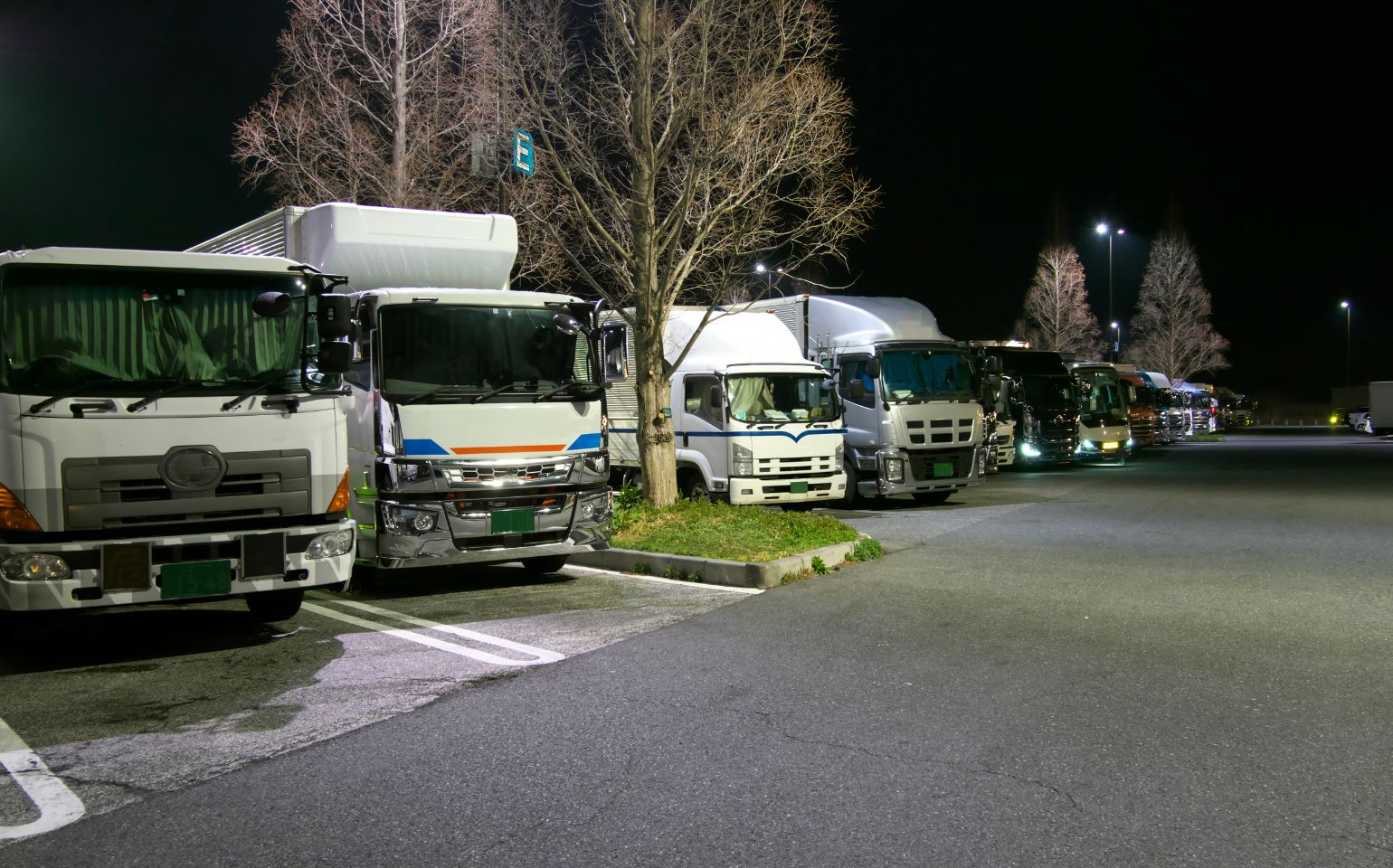 車中泊　駐車場