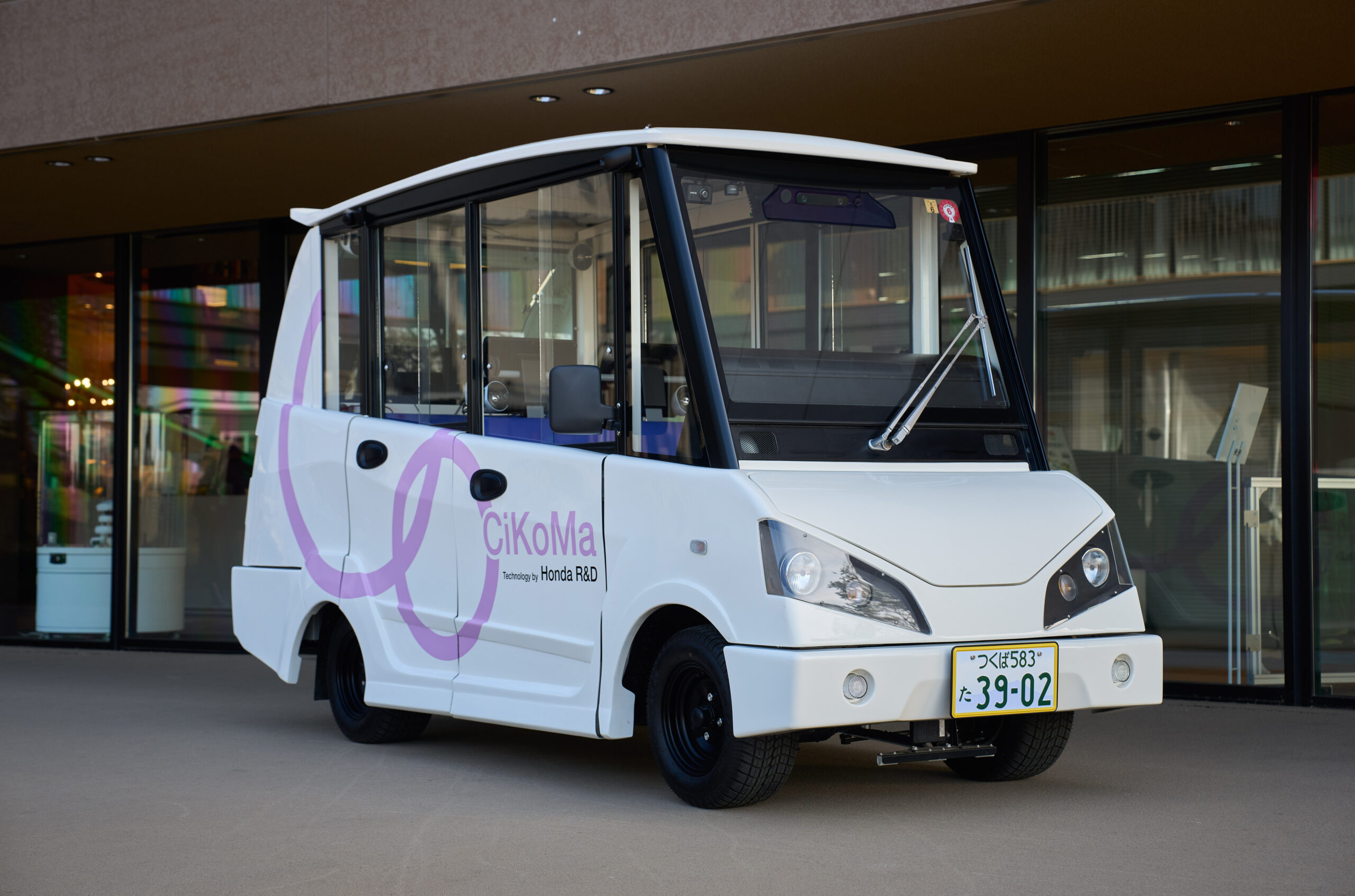 協調人工知能「Honda CI」を搭載した「CiKoMa（サイコマ）」